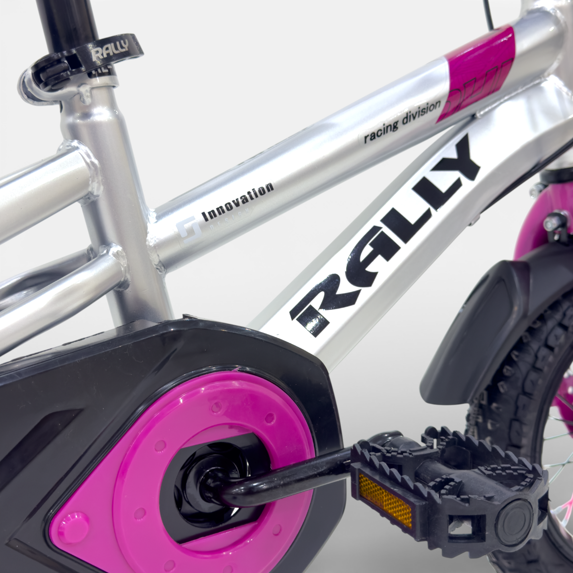 RALLY 12 Inch Kids Bicycle with Basket