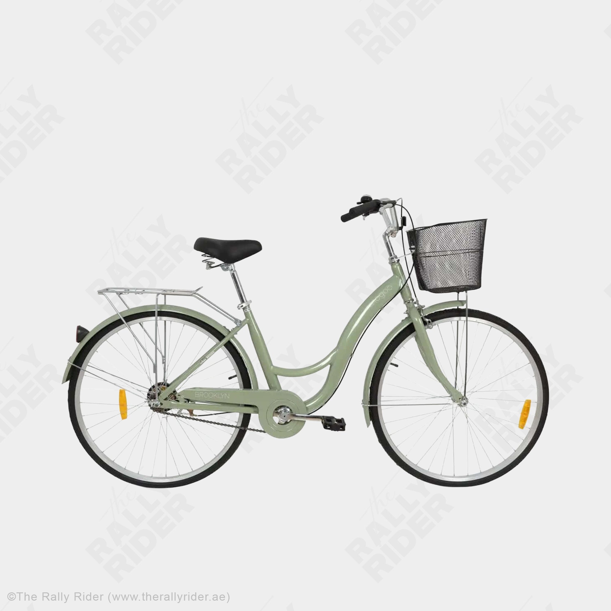 Mogoo Brooklyn urban city bike in green with front basket, colour-matched fenders, and chain guard